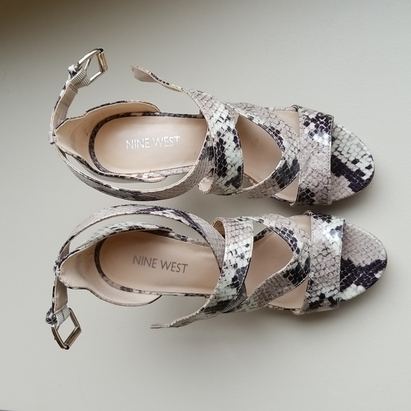 Nine West Make Waves Strappy Snakeskin Sandals - Picture 2 of 4